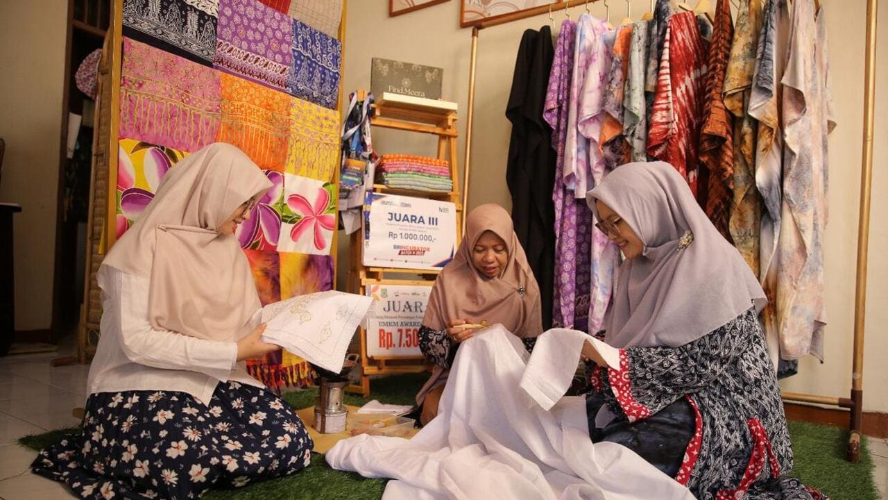 Fashion Elegan UMKM Binaan BRI Berdayakan Perempuan